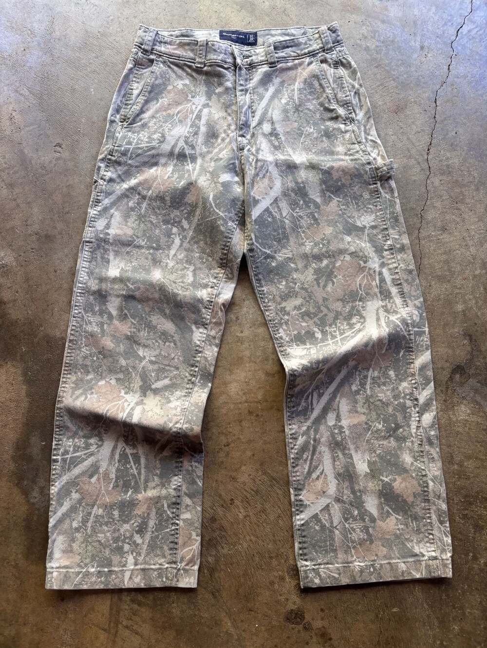 Abercrombie & Fitch Men's Camouflage Baggy Workwear Carpenter Pants